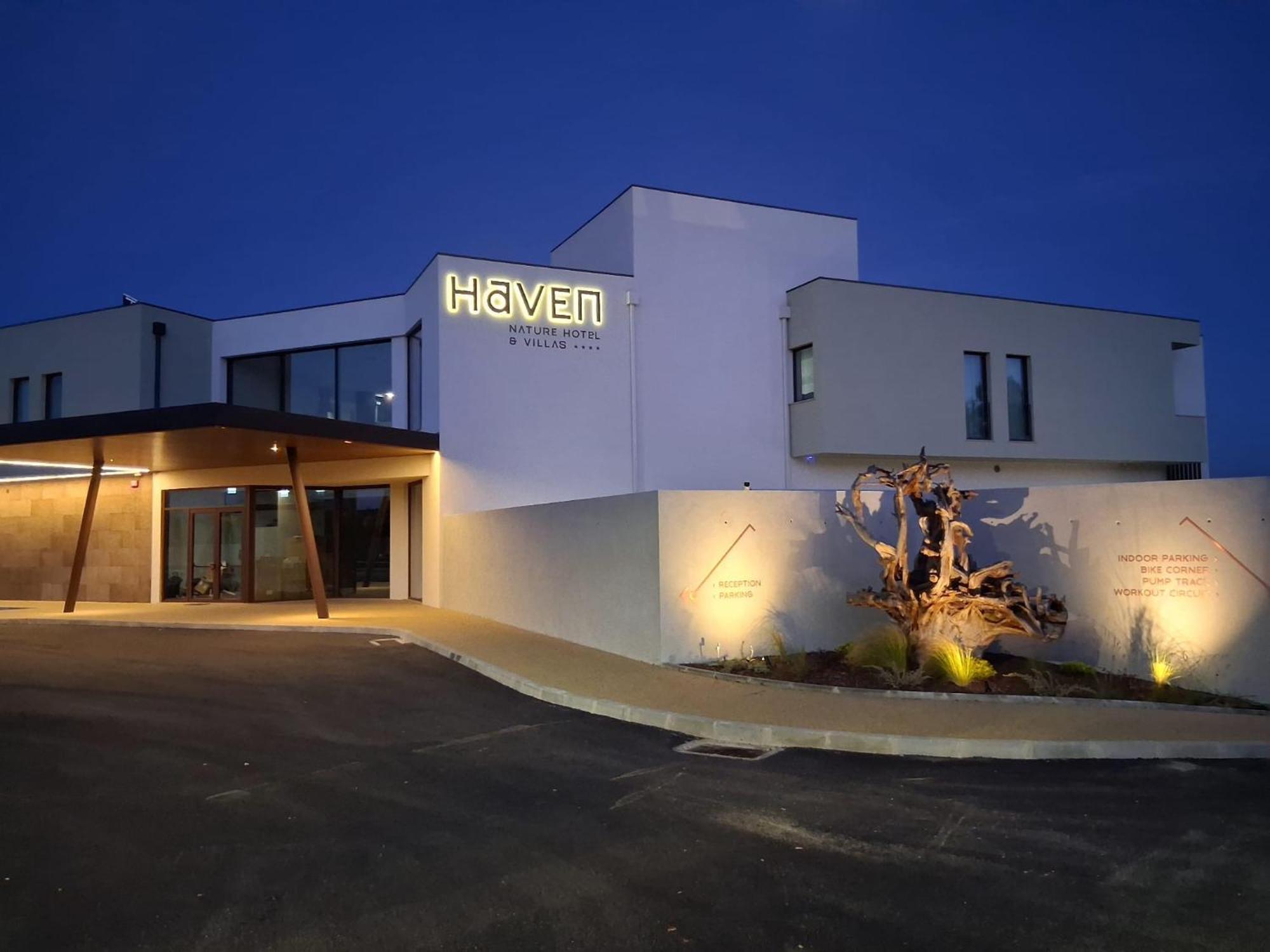 Haven Nature Hotel & Villas Batalha Exterior photo